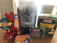 26. Bird Watcher Basket & Birdhouse